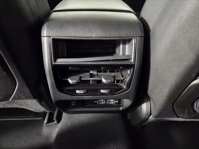 2025 Jeep Grand Cherokee Altitude 4x4