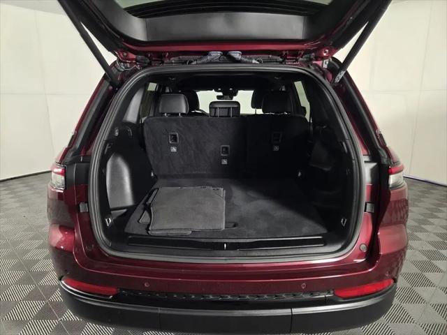 2025 Jeep Grand Cherokee Altitude 4x4