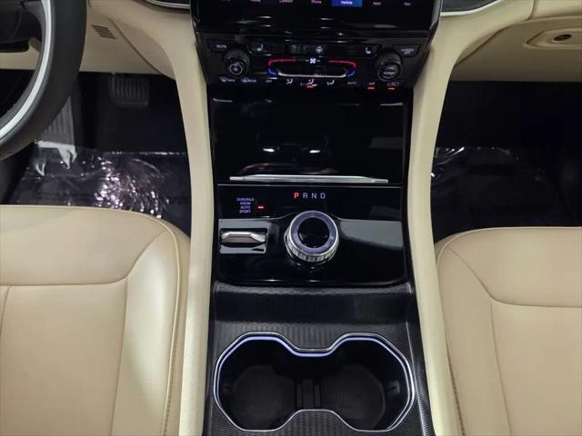 2025 Jeep Grand Cherokee L Limited 4x4