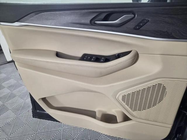 2025 Jeep Grand Cherokee L Limited 4x4