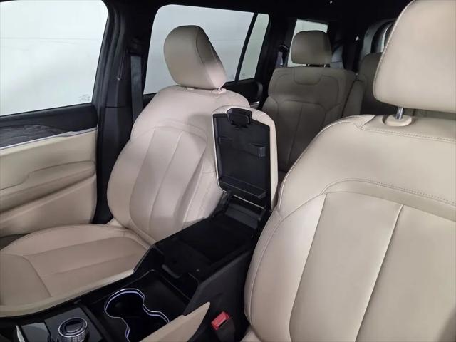 2025 Jeep Grand Cherokee L Limited 4x4