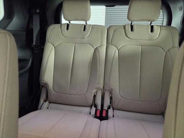 2025 Jeep Grand Cherokee L Limited 4x4