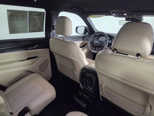 2025 Jeep Grand Cherokee L Limited 4x4