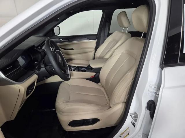 2025 Jeep Grand Cherokee L Limited 4x4