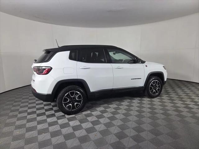 2025 Jeep Compass Trailhawk 4x4