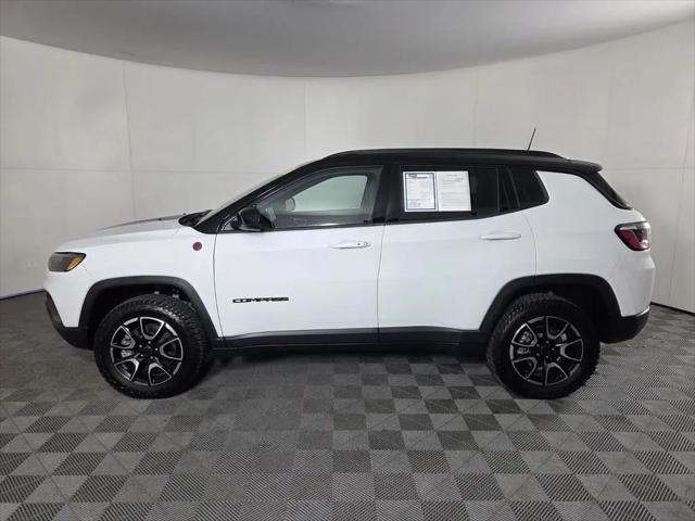 2025 Jeep Compass Trailhawk 4x4