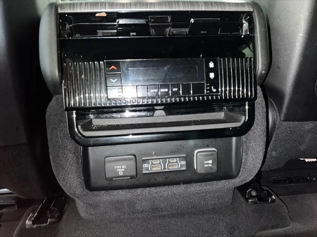 2024 Jeep Wagoneer Series II 4x2