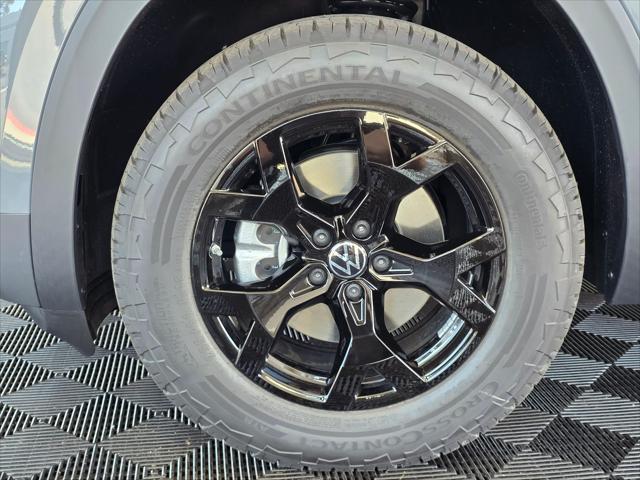 2026 Volkswagen Atlas Peak Edition
