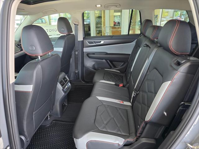 2026 Volkswagen Atlas Peak Edition
