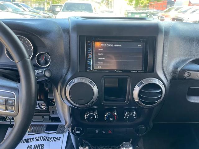2014 Jeep Wrangler Unlimited Willys Wheeler