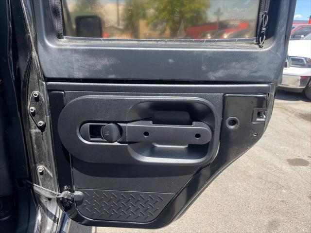 2014 Jeep Wrangler Unlimited Willys Wheeler