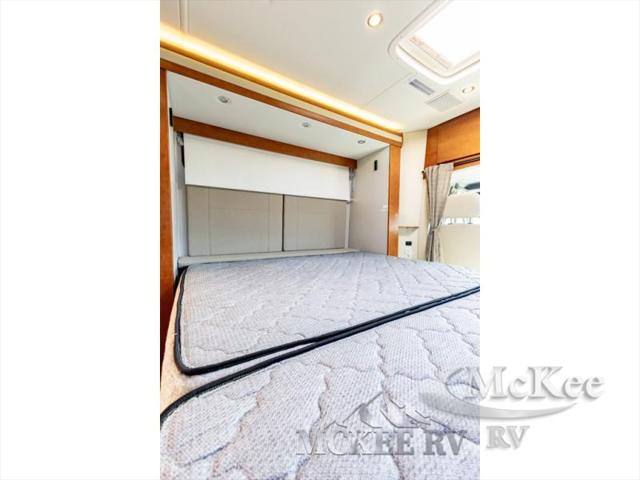 2018 Mercedes-Benz Sprinter 3500 High Roof V6