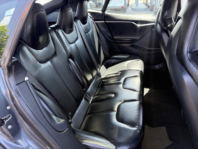 2015 Tesla Model S P85D
