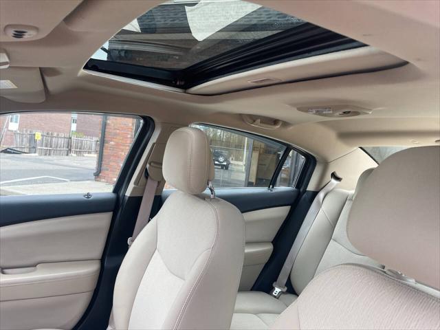 2013 Chrysler 200 Touring