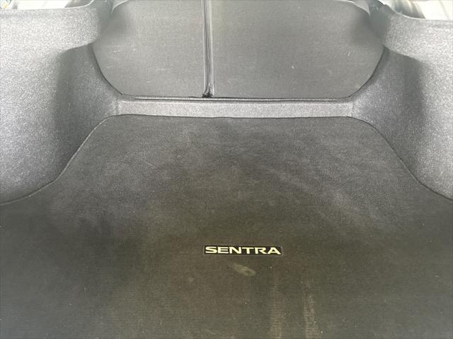 2022 Nissan Sentra SV Xtronic CVT