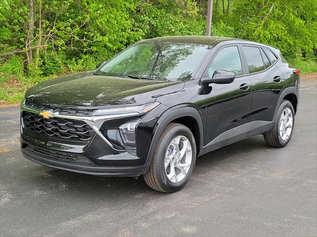 2026 Chevrolet Trax FWD LS
