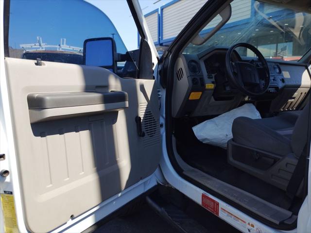2010 Ford F-550 XL