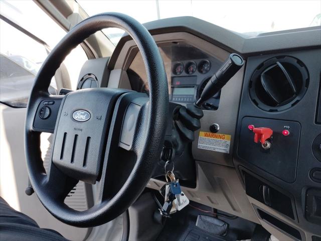 2010 Ford F-550 XL