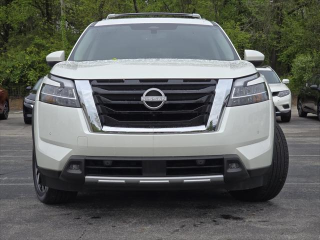 2023 Nissan Pathfinder Platinum 4WD