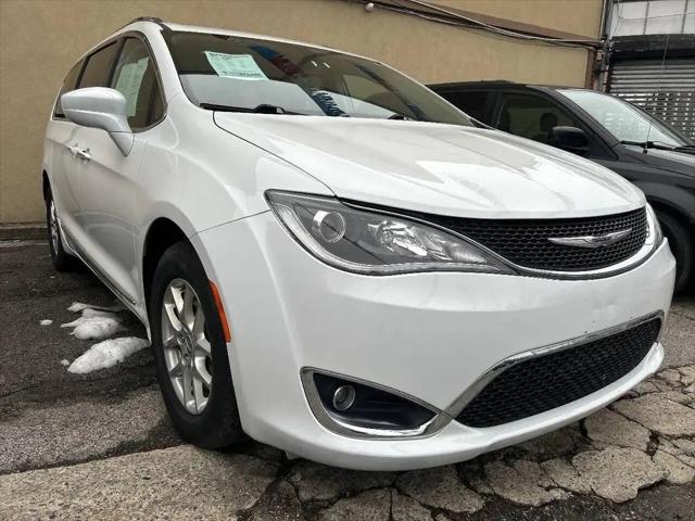 2020 Chrysler Pacifica Touring L for sale in Maspeth, NY