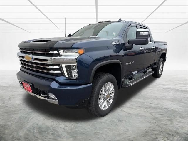 2022 Chevrolet Silverado 3500HD 4WD Crew Cab Standard Bed High Country for sale in Aitkin, MN