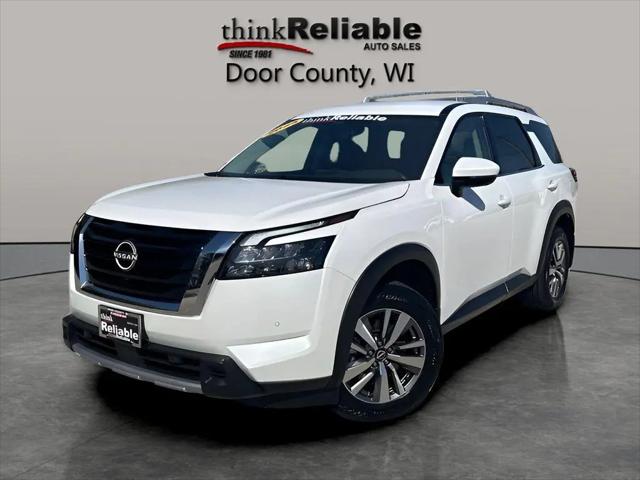 2025 Nissan Pathfinder SL 4WD for sale in Sturgeon Bay, WI