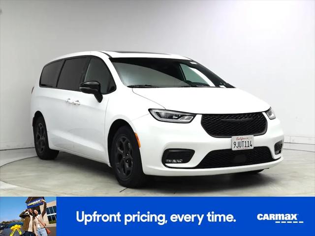 2023 Chrysler Pacifica Hybrid Limited for sale in Escondido, CA