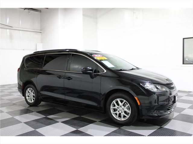 2020 Chrysler Voyager LXI for sale in Merced, CA