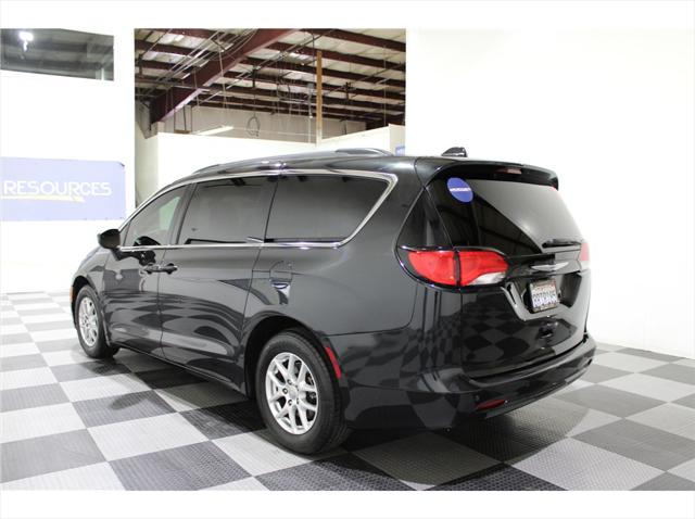 2020 Chrysler Voyager LXI