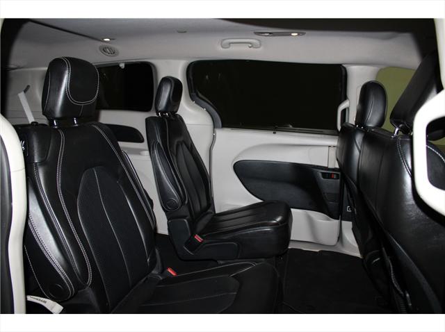 2020 Chrysler Voyager LXI