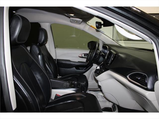 2020 Chrysler Voyager LXI