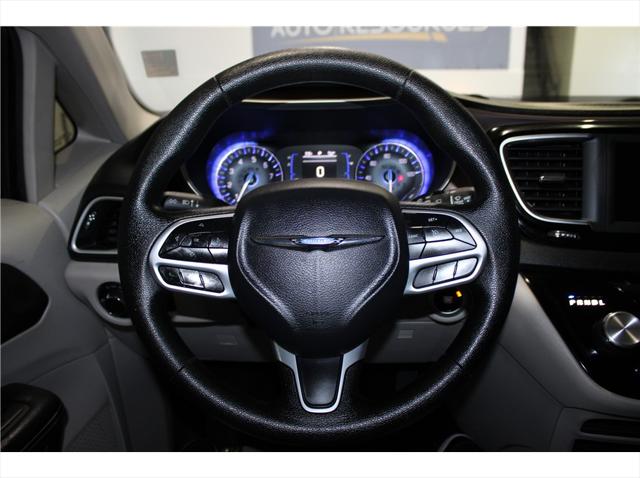 2020 Chrysler Voyager LXI