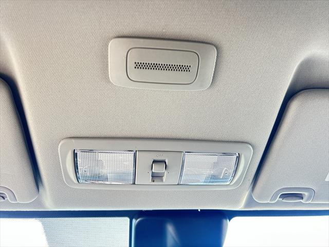 2023 Nissan Frontier Crew Cab SV 4x2