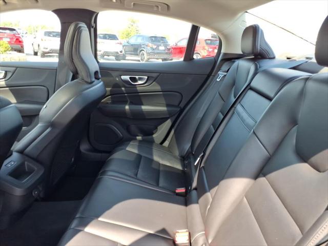 2024 Volvo S60 B5 Core Dark Theme
