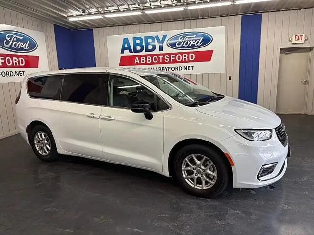 2024 Chrysler Pacifica Touring L for sale in Medford, WI