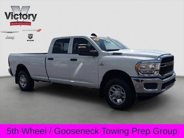 2024 Ram 3500 Tradesman Crew Cab 4x4 8' Box for sale in Kansas City, KS