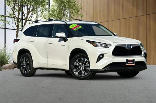2020 Toyota Highlander Hybrid XLE for sale in Madera, CA