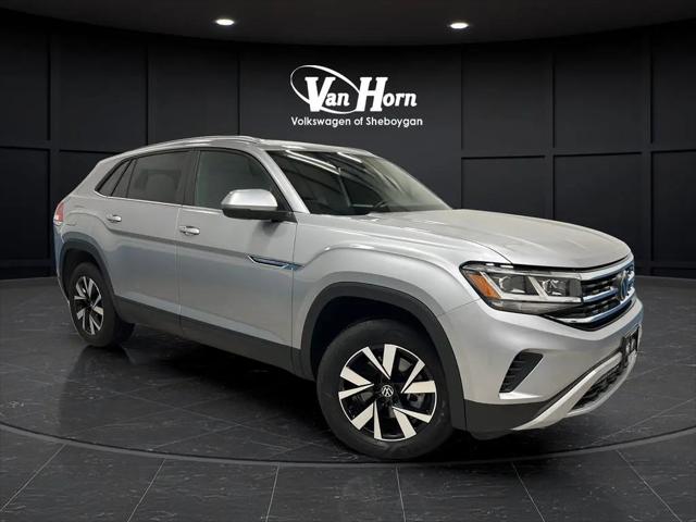 2023 Volkswagen Atlas Cross Sport 2.0T SE for sale in Sheboygan, WI