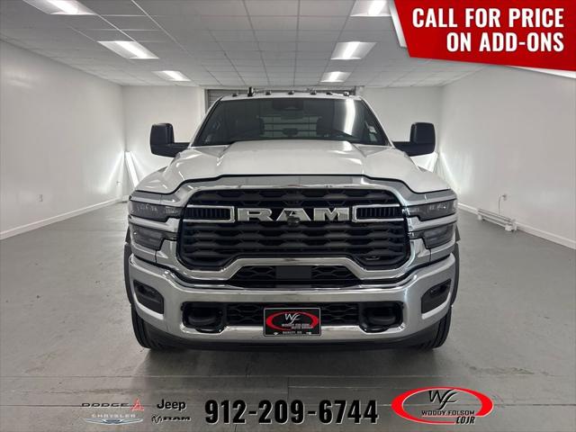 2026 RAM 5500 Chassis RAM 5500 TRADESMAN CHASSIS CREW CAB 4X4 84 CA