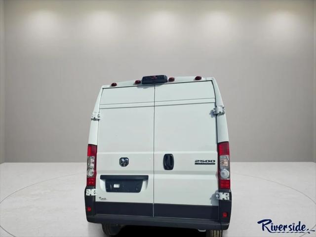 2026 RAM ProMaster 2500 RAM PROMASTER 2500 TRADESMAN CARGO VAN HIGH ROOF 136 WB
