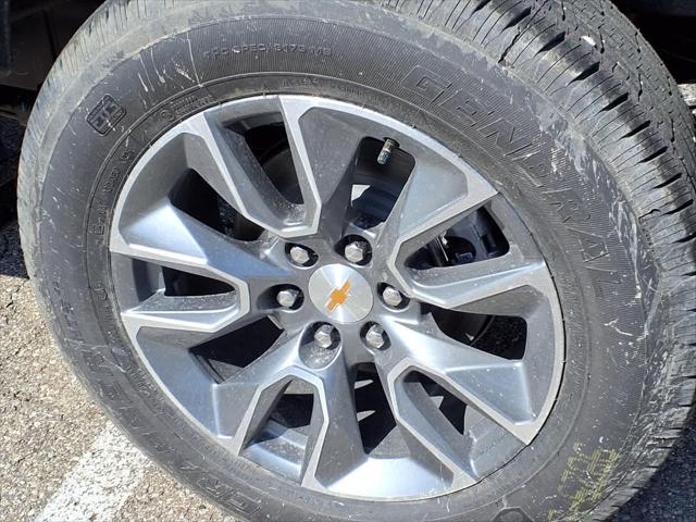 2026 Chevrolet Silverado 1500 4WD Crew Cab Short Bed LT with 2FL