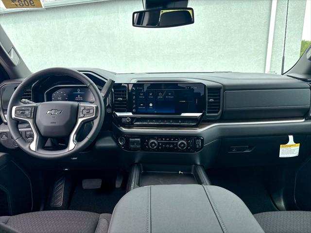 2026 Chevrolet Silverado 2500HD Crew Cab, Standard Bed, LT, 4WD
