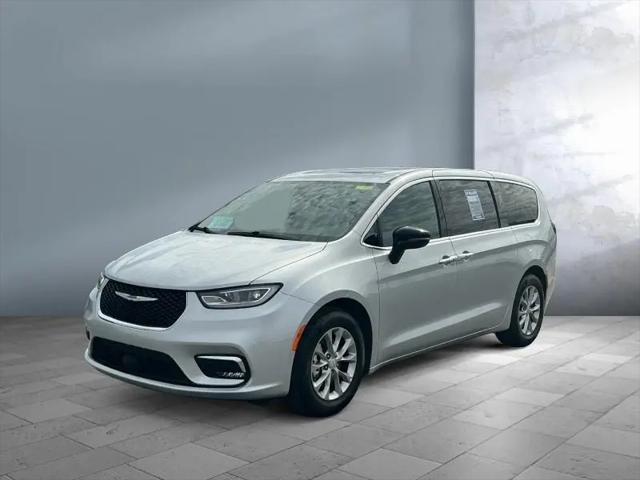 2026 Chrysler Pacifica Limited for sale in Sioux Falls, SD