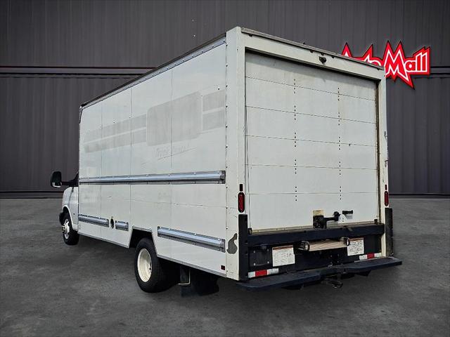 2019 GMC Savana Cutaway Work Van