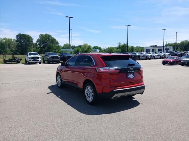 2022 Ford Edge Titanium