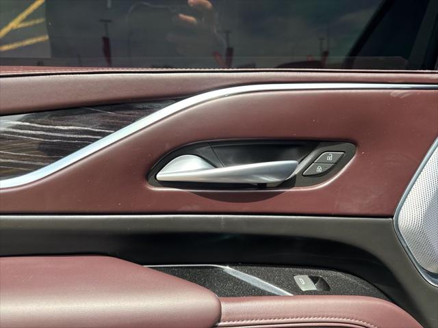 2023 Cadillac Escalade ESV 4WD V-Series