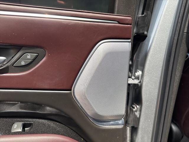 2023 Cadillac Escalade ESV 4WD V-Series