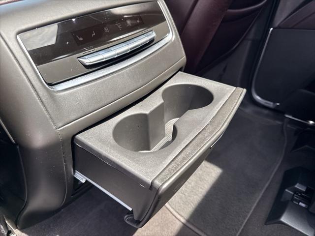 2023 Cadillac Escalade ESV 4WD V-Series