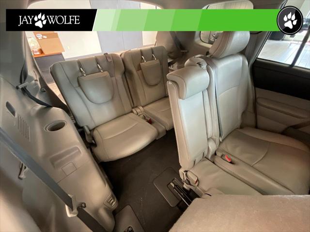 2011 Toyota Highlander SE V6