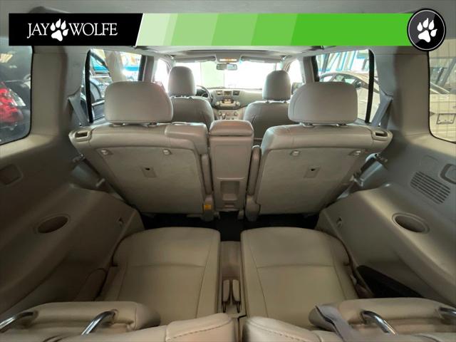 2011 Toyota Highlander SE V6